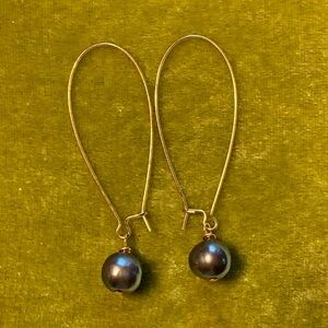 Sophisticated Freshwater Black Pearl Earrings on Longwires